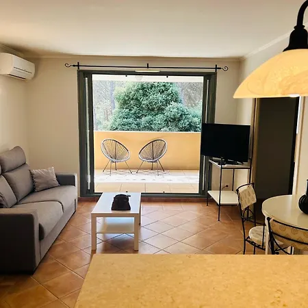 Apartment Confort Avec Clim Et Terrasse